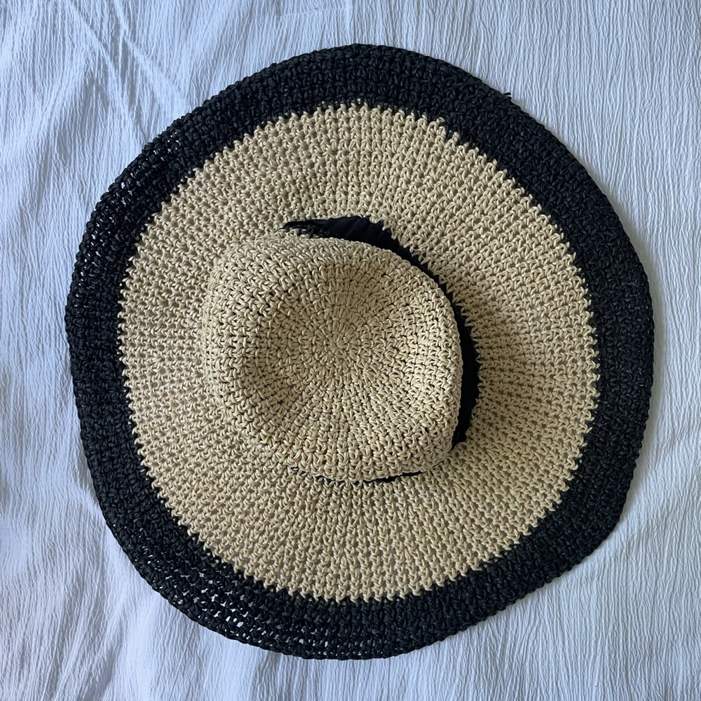 Sun Hat - Picture 2 of 3